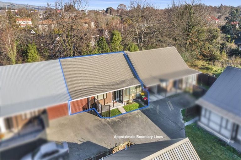Photo of property in Carmichael Courts, 13/14 Wharenui Road, Upper Riccarton, Christchurch, 8041