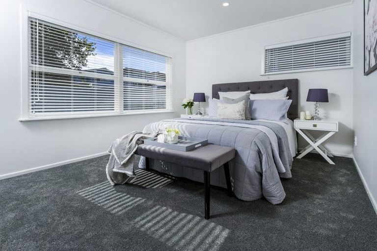 Photo of property in 36 Paramu Avenue, Birkdale, Auckland, 0626