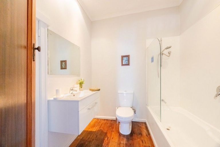 Photo of property in 404 Jervois Street, Mayfair, Hastings, 4122