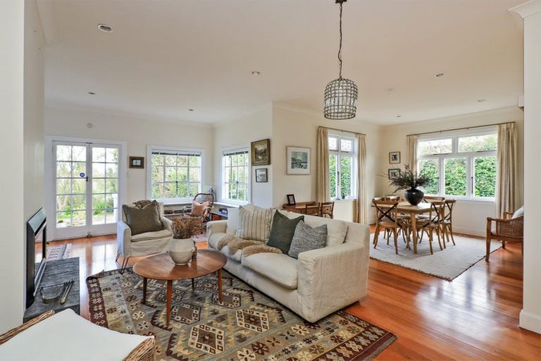 Photo of property in 81 Joll Road, Havelock North, 4130