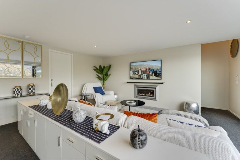 Photo of property in St Andrews Park, 42a Highview Terrace, Queenstown, 9300