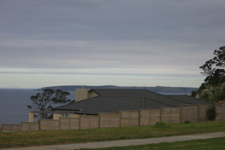 Photo of property in 58-60 Lax Crescent, Leigh, 0985