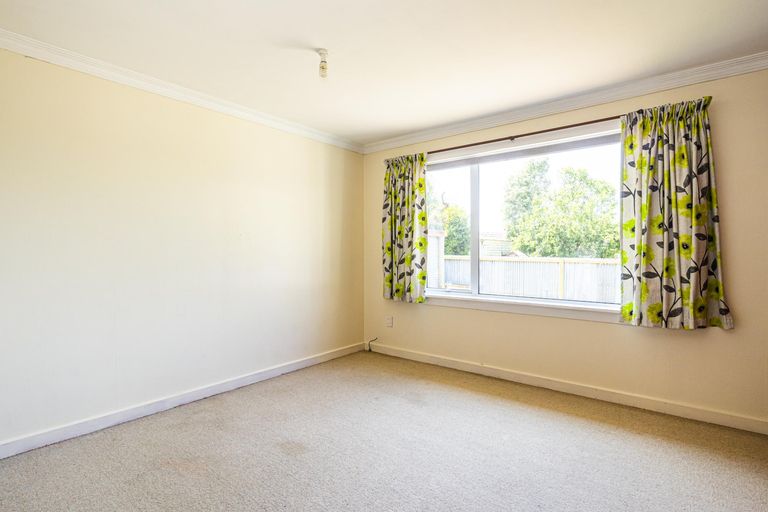 Photo of property in 8 Mckenzie Street, Geraldine, 7930