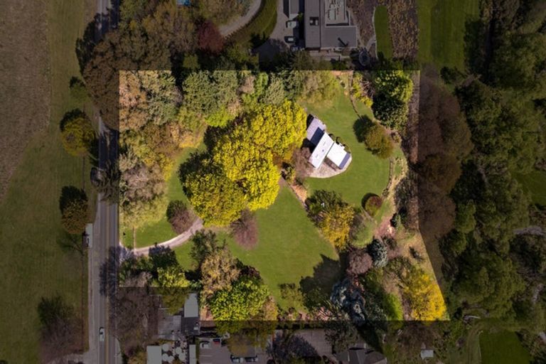 Photo of property in 259 Arrowtn-lke Hayes Road, Lake Hayes, 9371