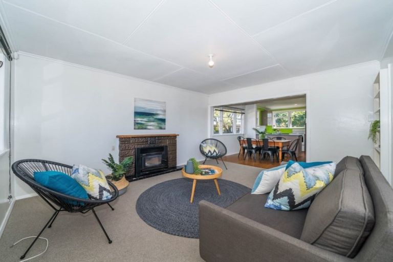 Photo of property in 166 Highbury Avenue, Highbury, Palmerston North, 4412