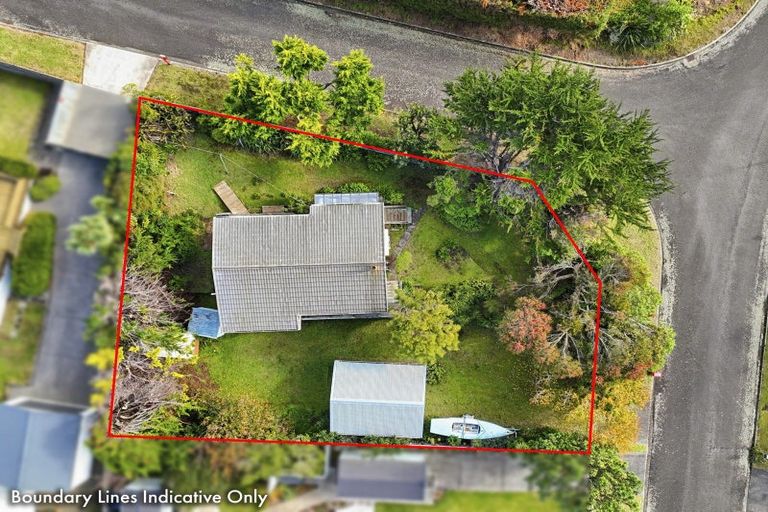 Photo of property in 8 Duncan Street, Waikawa Beach, Manakau, 5573