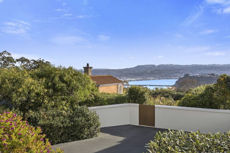 Photo of property in 9a Glenfinnan Place, Andersons Bay, Dunedin, 9013