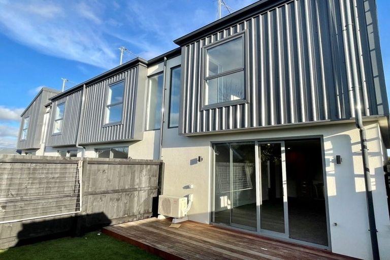 Photo of property in 6/101 Mackworth Street, Woolston, Christchurch, 8062