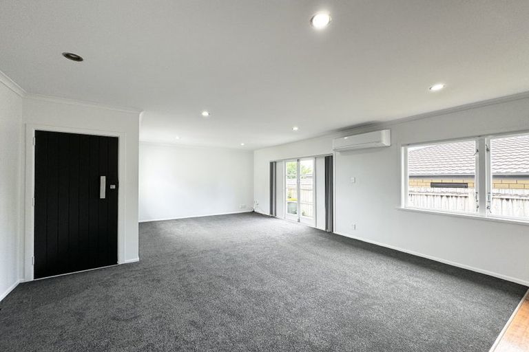 Photo of property in 79 Stanley Road, Glenfield, Auckland, 0629