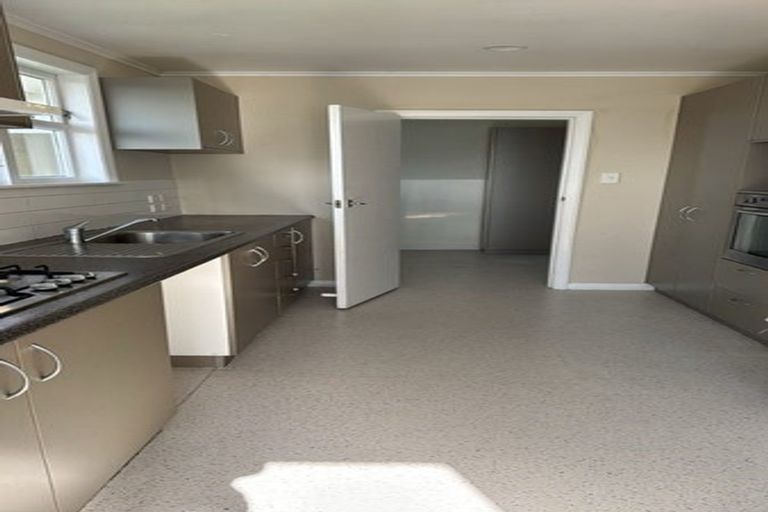 Photo of property in 36 Marsden Street, Hauraki, Auckland, 0622