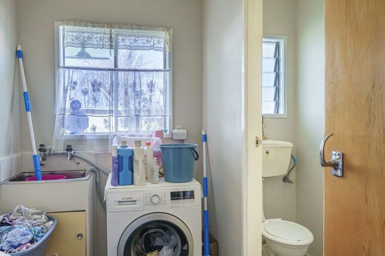 Photo of property in 1/203 Gloucester Street, Taradale, Napier, 4112