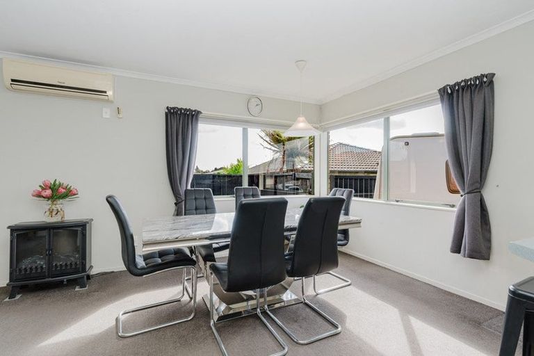 Photo of property in 5 Maahutaupeke Place, St Andrews, Hamilton, 3200