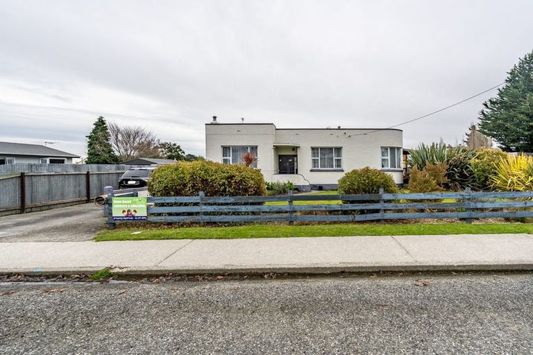 Photo of property in 72 Hamilton Street, East Gore, Gore, 9710