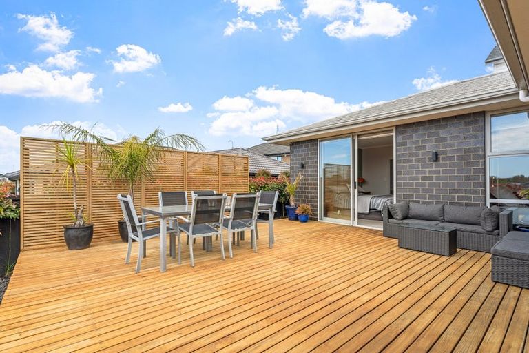 Photo of property in 4 Kiwa Crescent, Gulf Harbour, Whangaparaoa, 0930