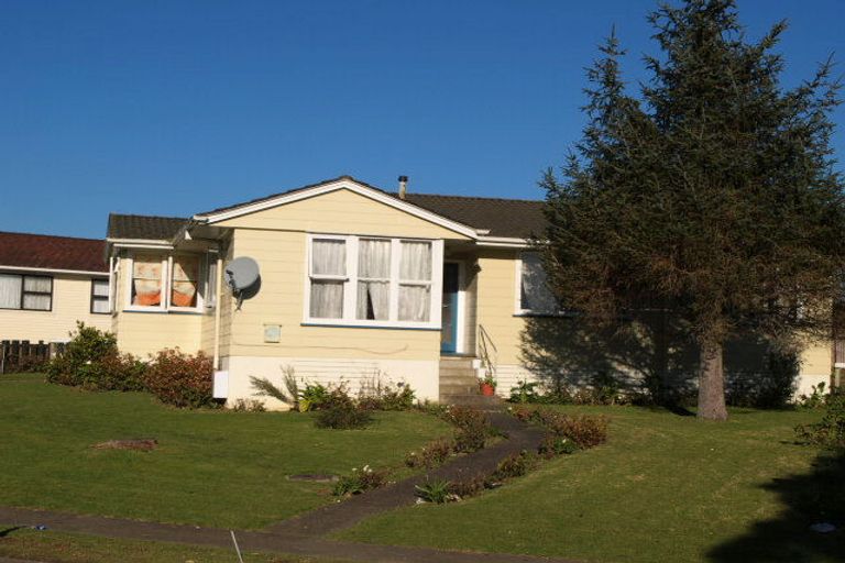 Photo of property in 28 Lyncroft Street, Mangere East, Auckland, 2024