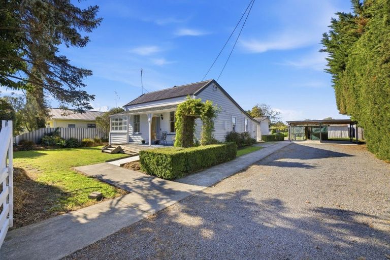 Photo of property in 4 Queen Street, Doyleston, 7682