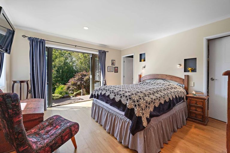 Photo of property in 2 Iwanui Close, Waitara, 4320