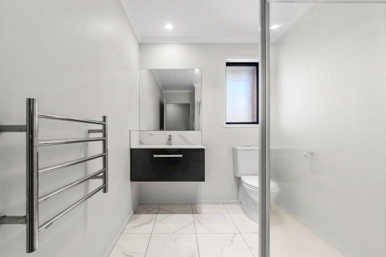 Photo of property in 6 Watene Way, Welcome Bay, Tauranga, 3112