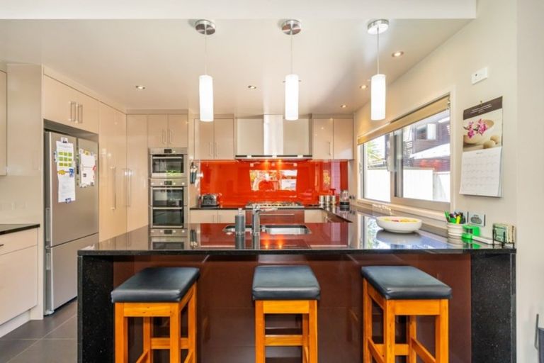 Photo of property in 9 Parkwood Grove, Trentham, Upper Hutt, 5018