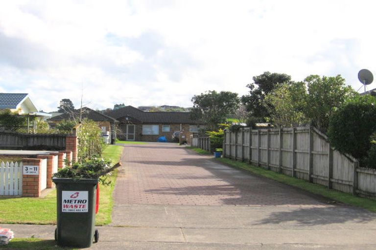 Photo of property in 3 Lakeside Drive, Orewa, 0931