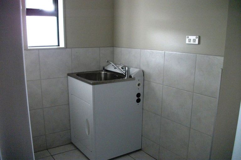 Photo of property in 8 Citron Court, Flat Bush, Auckland, 2016