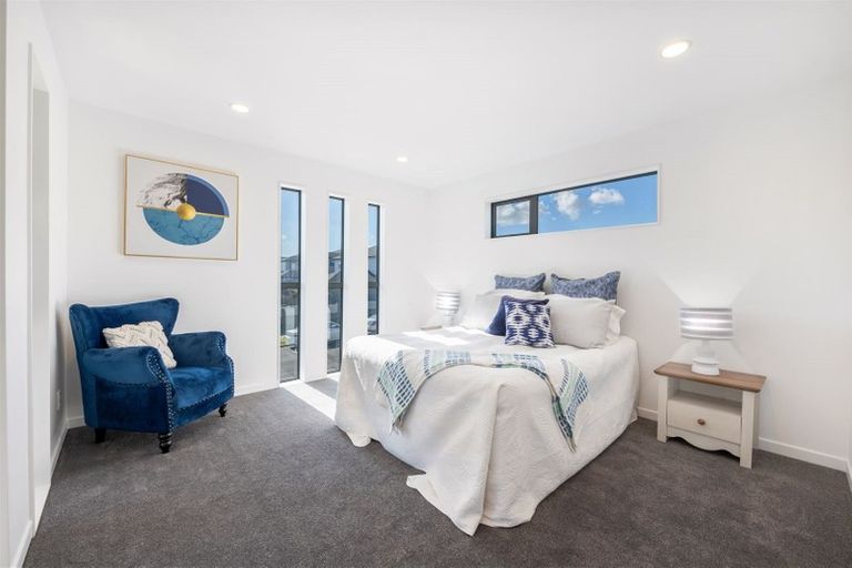 Photo of property in 70 Hughs Way, Flat Bush, Auckland, 2019