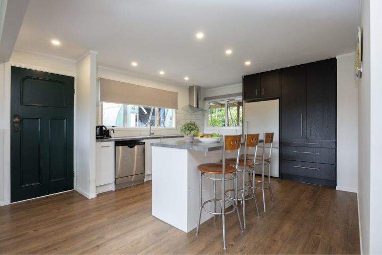 Photo of property in 293 Ararimu Valley Road, Helensville, Waimauku, 0882