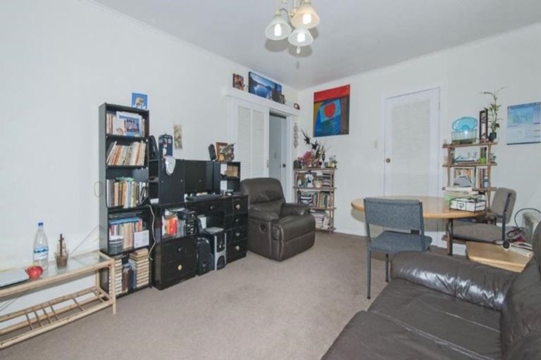 Photo of property in 1 Moehau Grove, Trentham, Upper Hutt, 5018