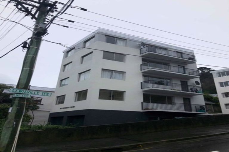Photo of property in Windsor Court, 340u1 Tinakori Road, Thorndon, Wellington, 6011
