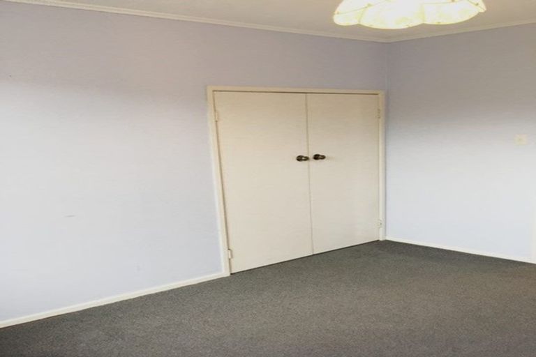 Photo of property in 85 Girrahween Drive, Totara Vale, Auckland, 0629