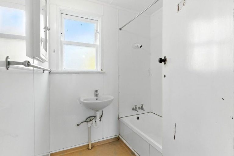 Photo of property in 13 Doon Street, Mosgiel, 9024