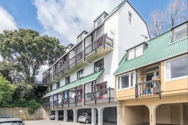 Photo of property in Hiropi St Village, 46u5 Hiropi Street, Newtown, Wellington, 6021