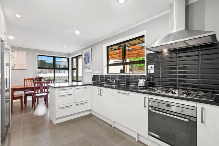 Photo of property in 3 Leeson Place, Mangere, Auckland, 2022