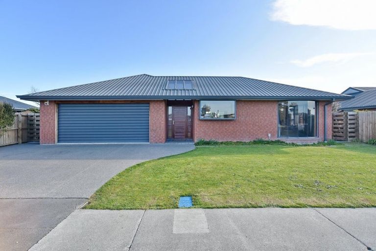 Photo of property in 15 Green Street, Rangiora, 7400
