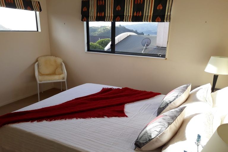 Photo of property in 28a James Cook Drive, Whitby, Porirua, 5024