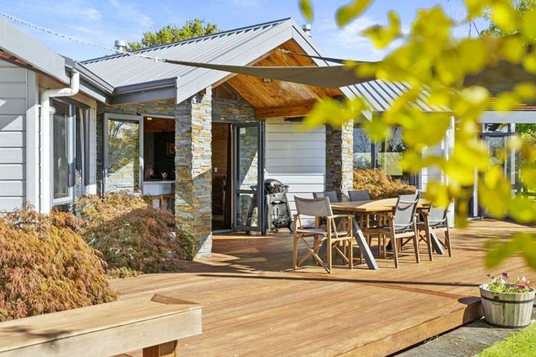 Photo of property in 91 Travers Road, Te Kauwhata, 3782