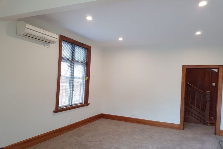 Photo of property in 181 Edgeware Road, Edgeware, Christchurch, 8013
