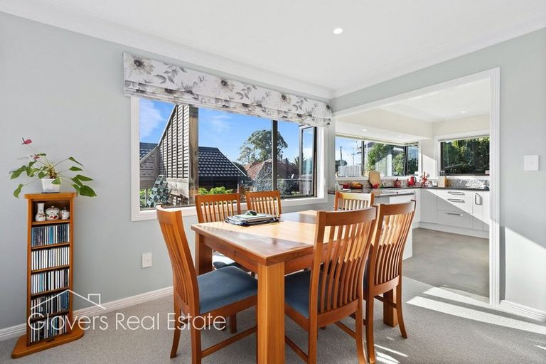 Photo of property in 2/169 Titirangi Road, New Lynn, Auckland, 0600