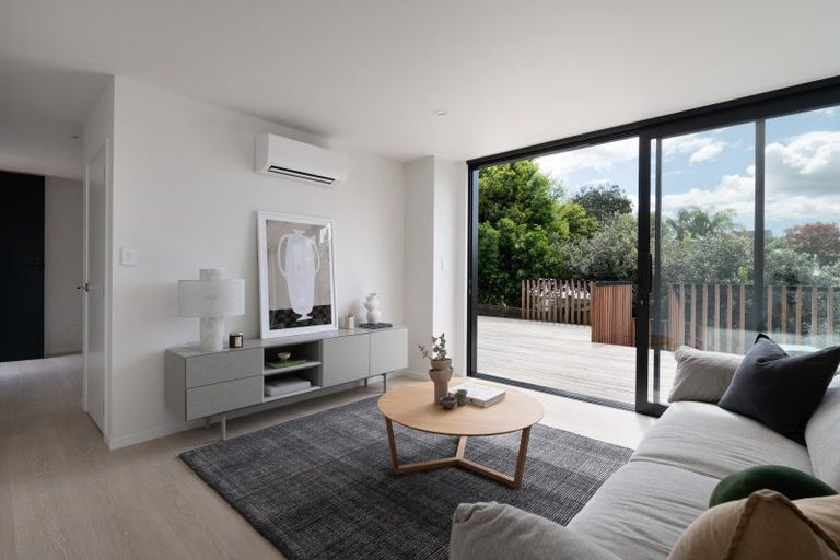 Photo of property in 16 Ridout Street, Maeroa, Hamilton, 3200