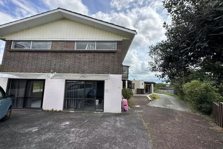 Photo of property in 10 Bendale Place, Papatoetoe, Auckland, 2025