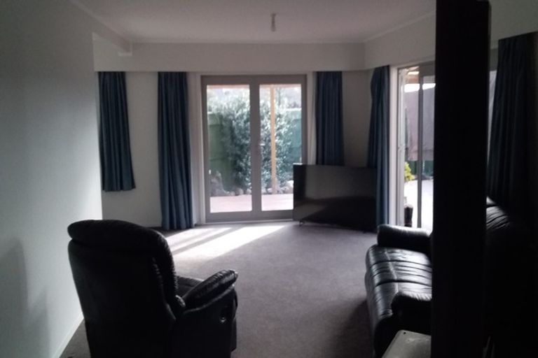 Photo of property in 2 North Street, Greytown, 5712