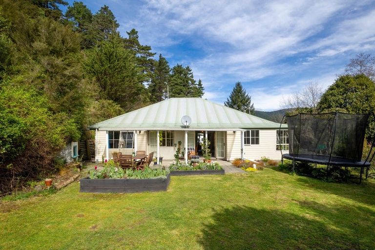 Photo of property in 265 Lud Vly Road, Hira, Nelson, 7071