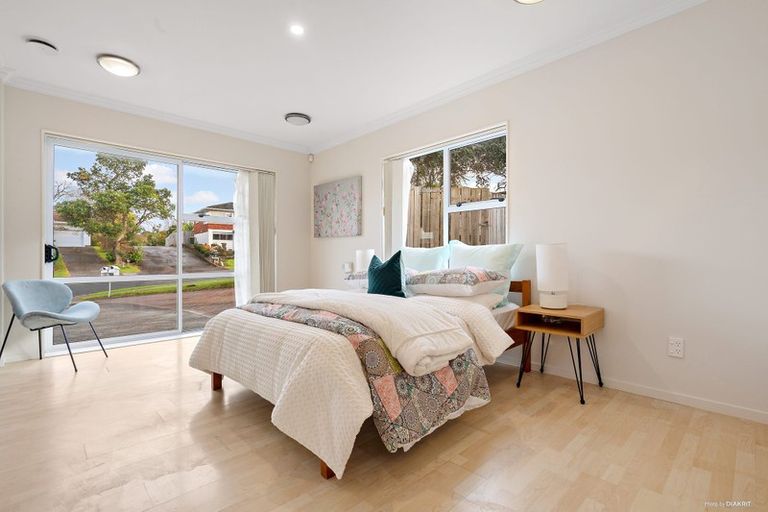 Photo of property in 7 Beverly Place, New Lynn, Auckland, 0600