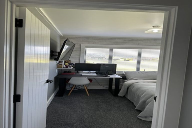 Photo of property in 126 The Fairway, Matarangi, Whitianga, 3592