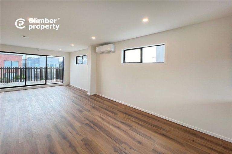 Photo of property in 63 Joshua Carder Drive, Hobsonville, Auckland, 0616