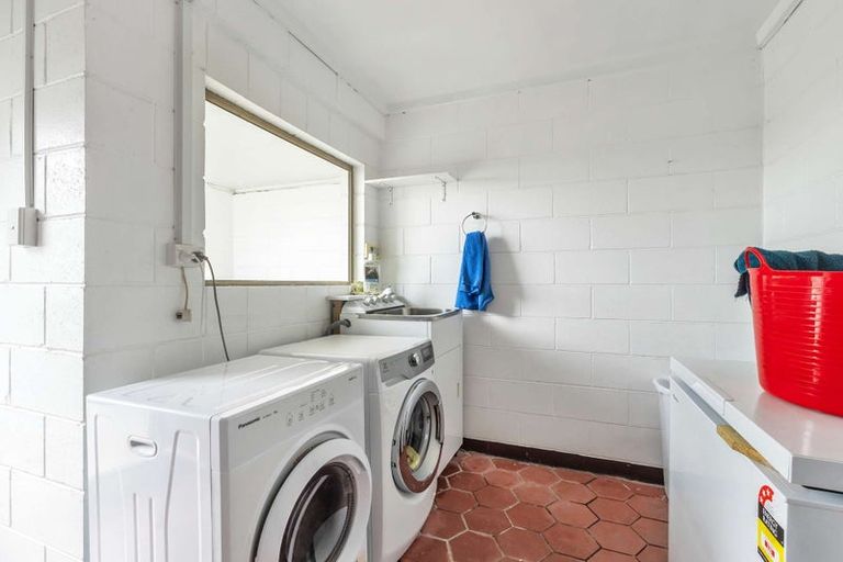 Photo of property in 22 Darby Street, Geraldine, 7930