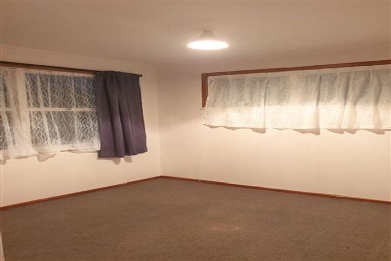 Photo of property in 18 Rimu Street, New Lynn, Auckland, 0600