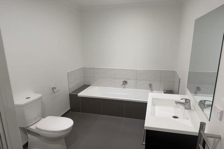 Photo of property in 15 Grapnel Street, Silverdale, 0932