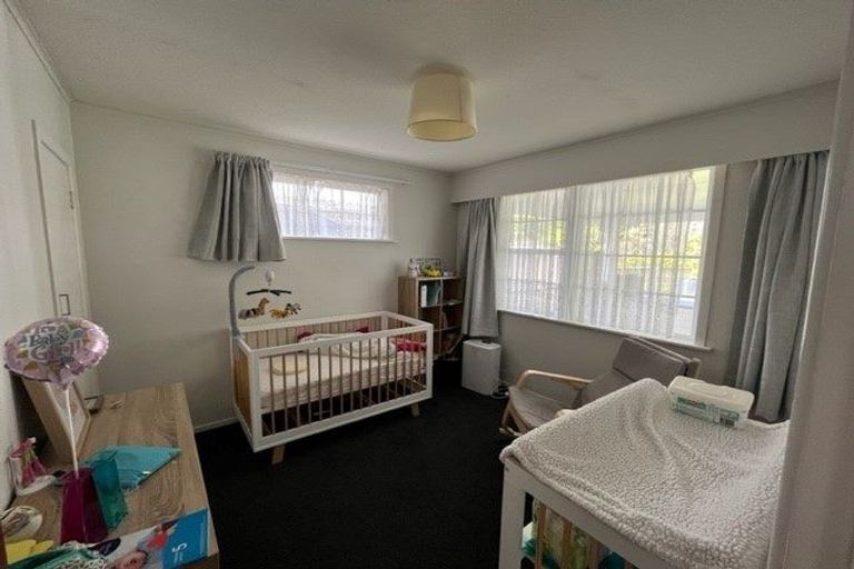 Photo of property in 99 Tirohanga Road, Tirohanga, Lower Hutt, 5010