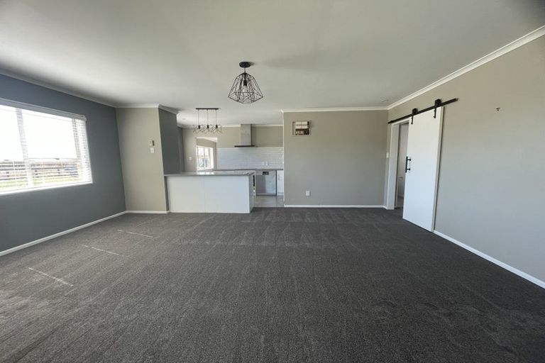 Photo of property in 72 Vista Road, Ohau, Levin, 5570